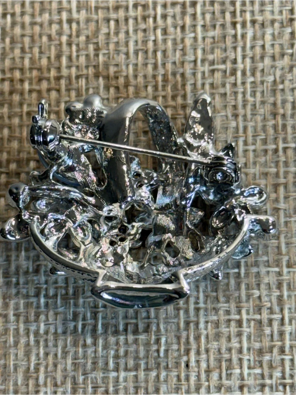 Vintage Silver Tone Blue Rhinestone‎ Flower Basket Brooch Pin 1.5